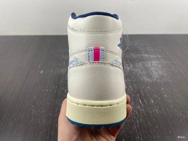 Bmlin Aloha Jordan Golf FV3565-100 1 Michelle NRG High Retro Wie 2 West 0815
